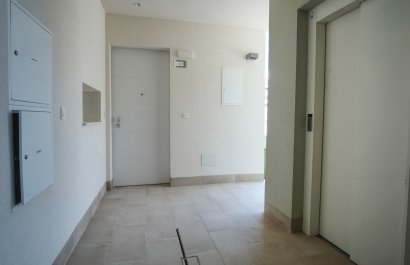 Resale - Apartment / flat - Guardamar del Segura - Urbanizaciones