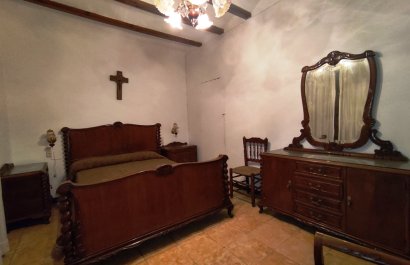 Resale - Townhouse / Duplex / Corner - Agres - town