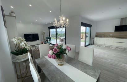 Resale - Villa - Alfas del Pí