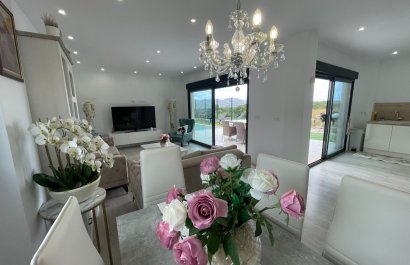 Resale - Villa - Alfas del Pí