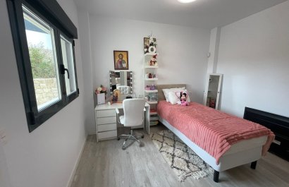 Resale - Villa - Alfas del Pí