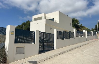 Resale - Villa - Alfas del Pí