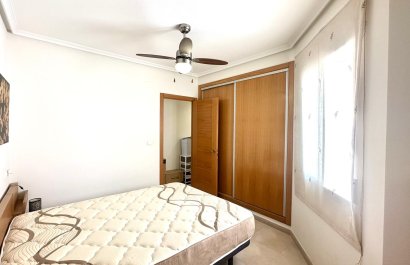 Resale - Apartment / flat - Torrevieia - Center