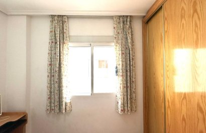 Resale - Apartment / flat - Torrevieia - Center