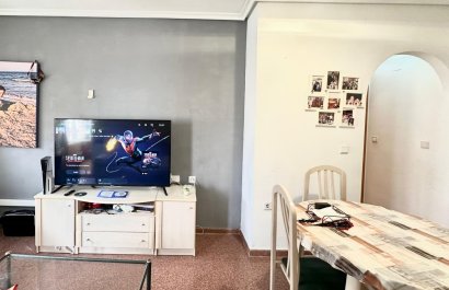 Resale - Apartment / flat - Torrevieia - Center