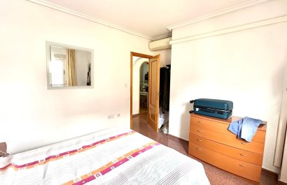 Resale - Apartment / flat - Torrevieia - Center