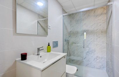 Resale - Apartment / flat - Orihuela Costa - Punta Prima