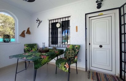 Resale - Villa - Torrevieia - La Siesta
