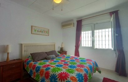 Resale - Villa - Torrevieia - La Siesta