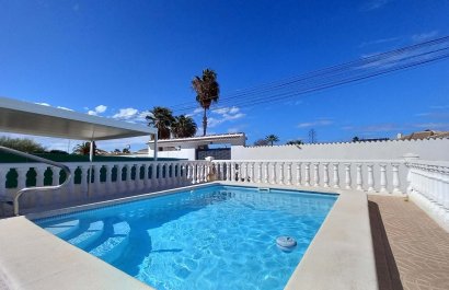 Resale - Villa - Torrevieia - La Siesta