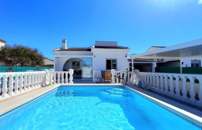 Resale - Villa - Torrevieia - La Siesta