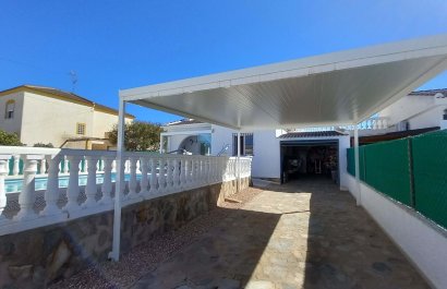 Resale - Villa - Torrevieia - La Siesta