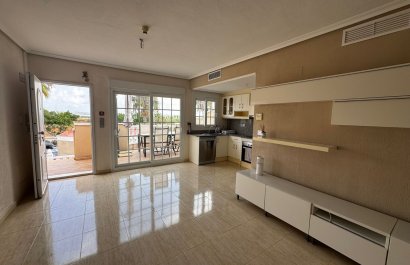 Resale - Apartment / flat - Guardamar del Segura - El Raso
