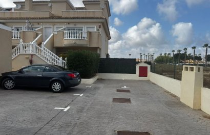 Resale - Apartment / flat - Guardamar del Segura - El Raso