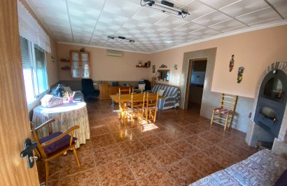 Resale - Villa - Sax