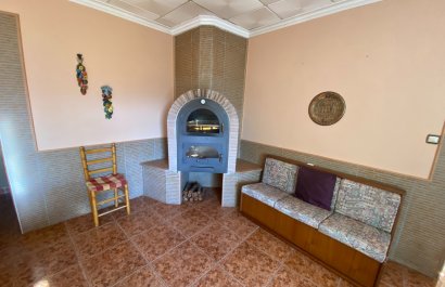 Resale - Villa - Sax