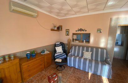 Resale - Villa - Sax