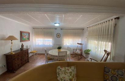 Resale - Villa - Sax