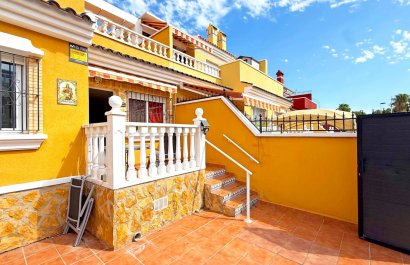 Resale - Townhouse / Duplex / Corner - Torrevieia - La Siesta
