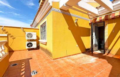 Resale - Townhouse / Duplex / Corner - Torrevieia - La Siesta
