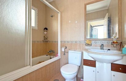 Resale - Townhouse / Duplex / Corner - Torrevieia - La Siesta