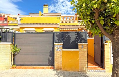 Resale - Townhouse / Duplex / Corner - Torrevieia - La Siesta