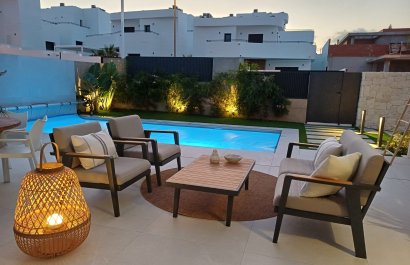 Resale - Villa - Ciudad Quesada - Rojales