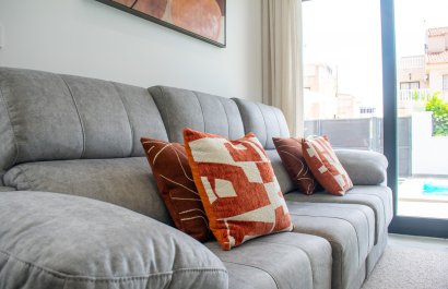 Resale - Villa - Torrevieia - La Siesta