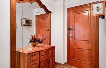 Resale - Apartment / flat - Torrevieia - El Acequión - Los Náufragos