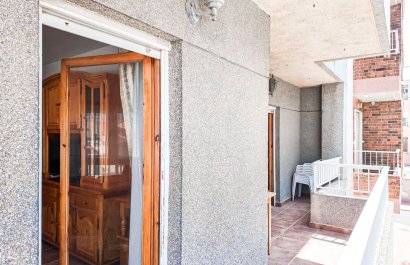 Resale - Apartment / flat - Torrevieia - El Acequión - Los Náufragos