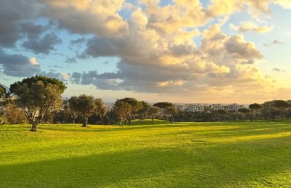Obra nueva - Apartamento / piso - Las Lagunas de Mijas
