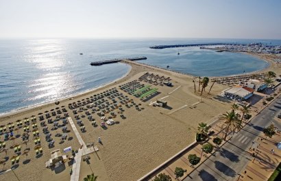 Obra nueva - Apartamento / piso - Las Lagunas de Mijas