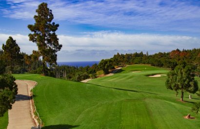 Obra nueva - Apartamento / piso - Las Lagunas de Mijas