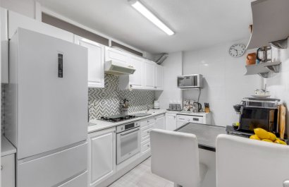 Resale - Apartment / flat - Torrevieia - Playa del Cura