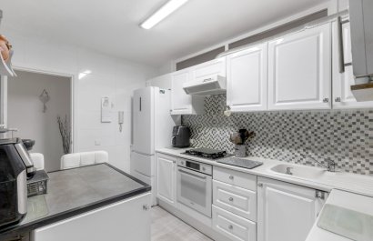 Resale - Apartment / flat - Torrevieia - Playa del Cura