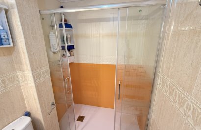 Resale - Apartment / flat - Orihuela Costa - La Zenia