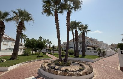 Resale - Apartment / flat - Orihuela Costa - La Zenia