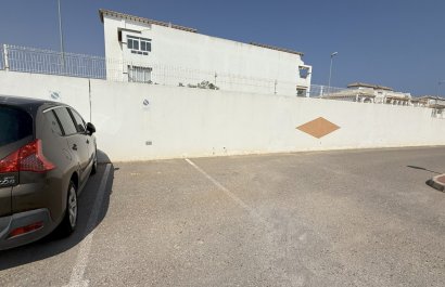 Resale - Apartment / flat - Orihuela Costa - La Zenia