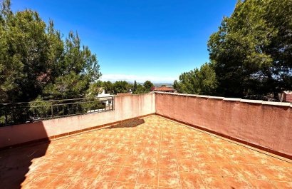 Resale - Villa - San Miguel de Salinas - Ciudad de las comunicaciones