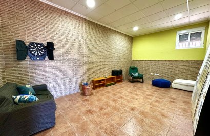 Resale - Villa - San Miguel de Salinas - Ciudad de las comunicaciones
