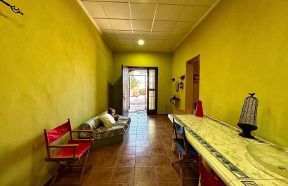 Resale - Villa - San Miguel de Salinas - Ciudad de las comunicaciones