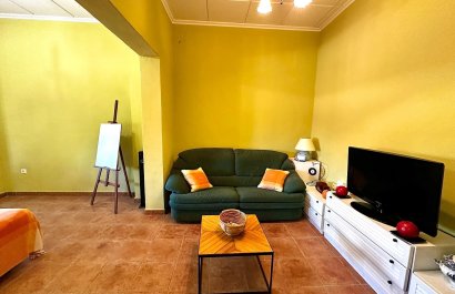 Resale - Villa - San Miguel de Salinas - Ciudad de las comunicaciones