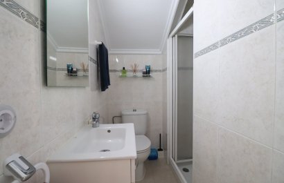 Reventa - Townhouse / Duplex - Benijofar - Monte Azul