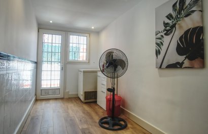 Resale - Villa - Orihuela Costa - Costa Blanca South