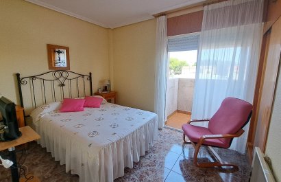 Reventa - Villa - Los Alcázares