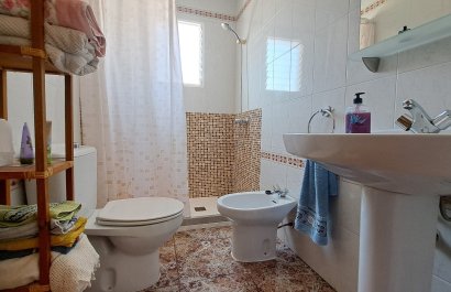 Reventa - Villa - Los Alcázares