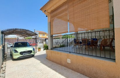 Reventa - Villa - Los Alcázares