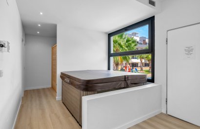 Resale - Apartment / flat - Orihuela Costa - Los Altos