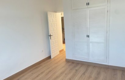 Resale - Villa - Orihuela Costa - Los Dolses