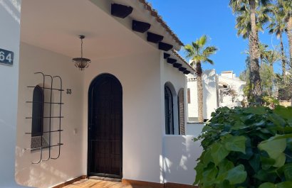 Resale - Villa - Orihuela Costa - Los Dolses